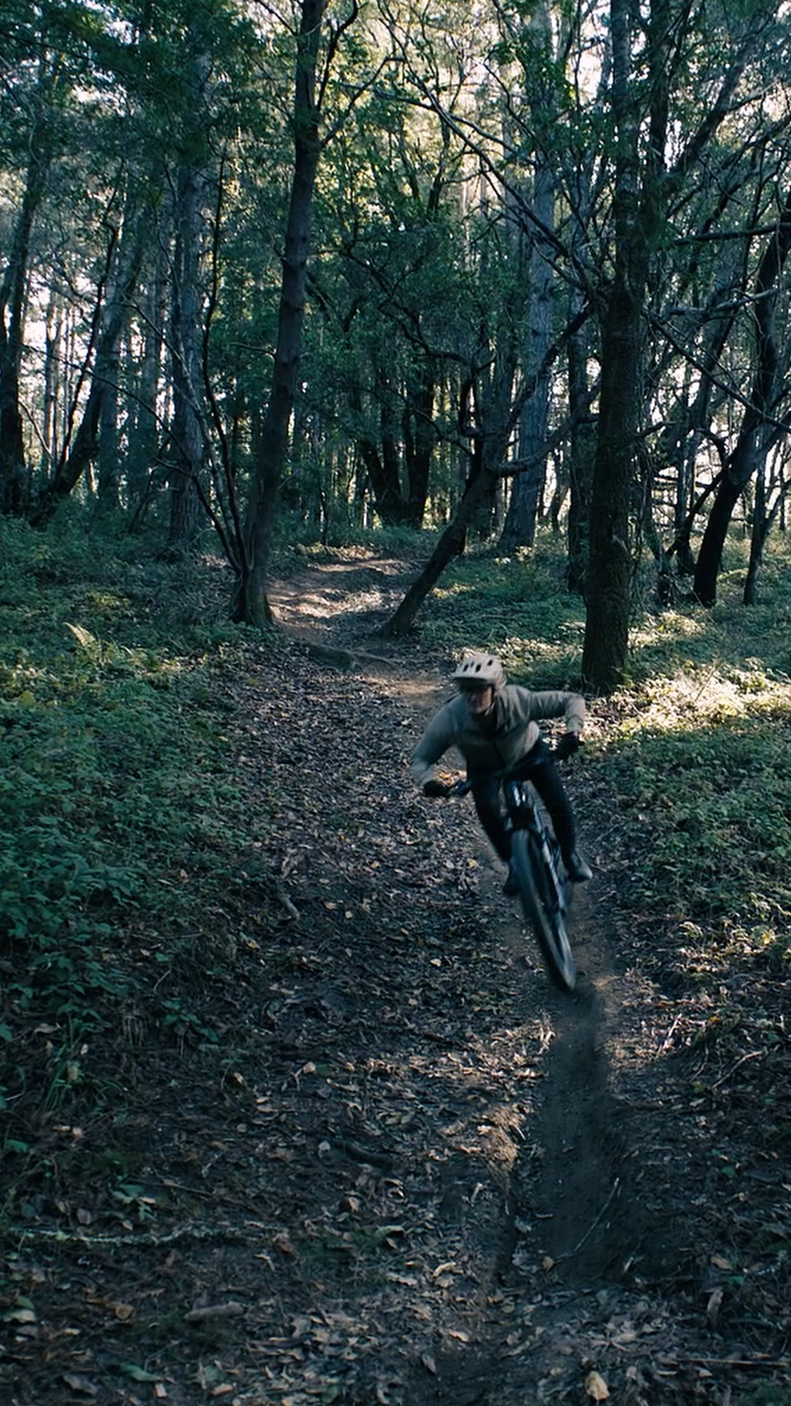Second review still from Blue Onyx