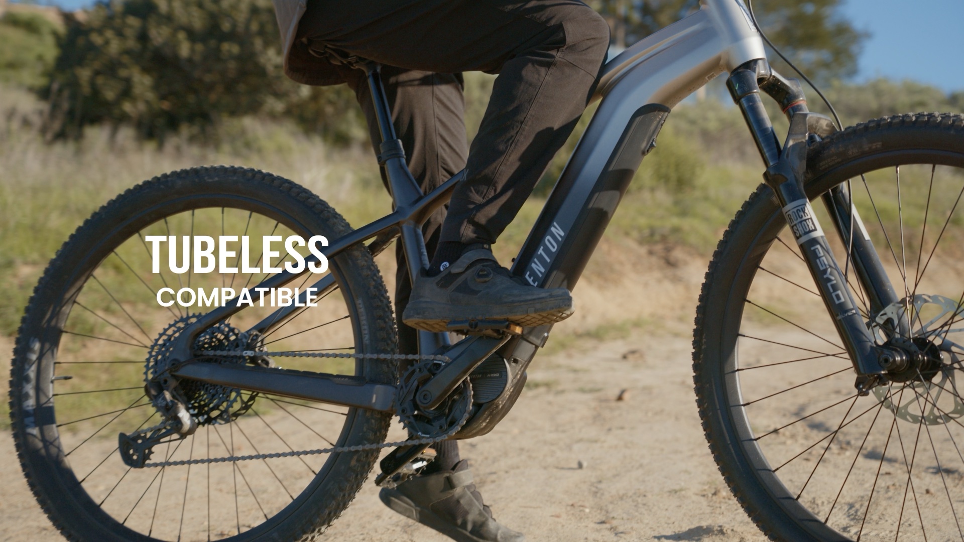 Ramblas ADV tire detail on the trail